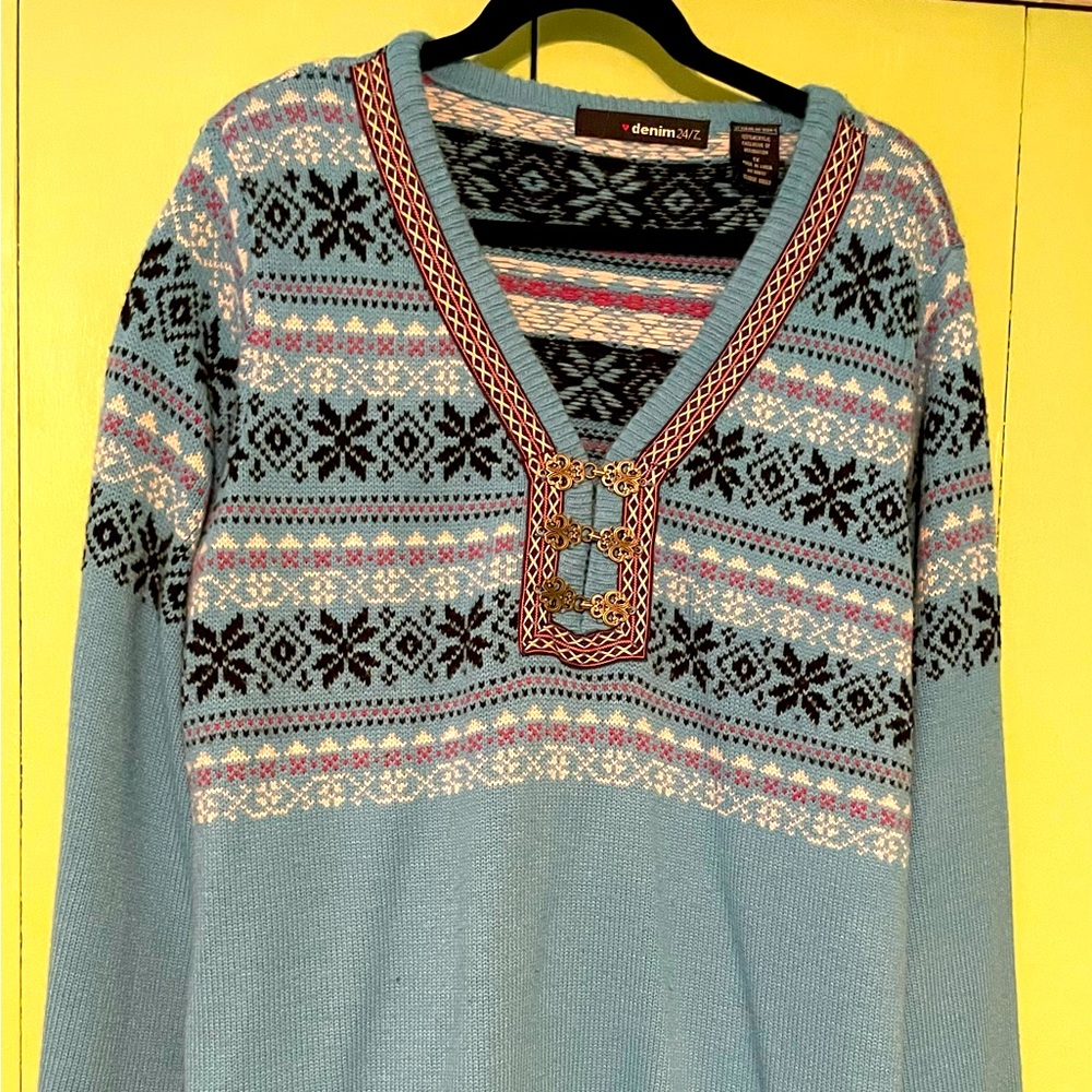 Women’s Denim 24/7 blue sweater 1X